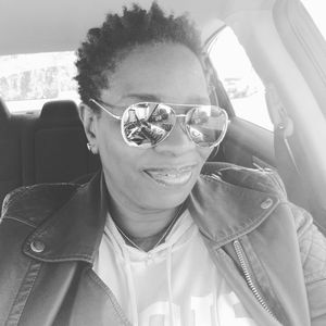 Meet your Posher, Denise